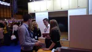 learnstor-stand-academies-show